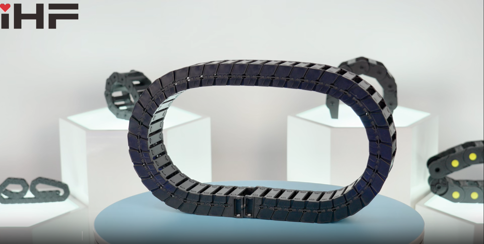 Flexibilidade de engenharia: Porta-cabos personalizados para os desafios da fabricação moderna.